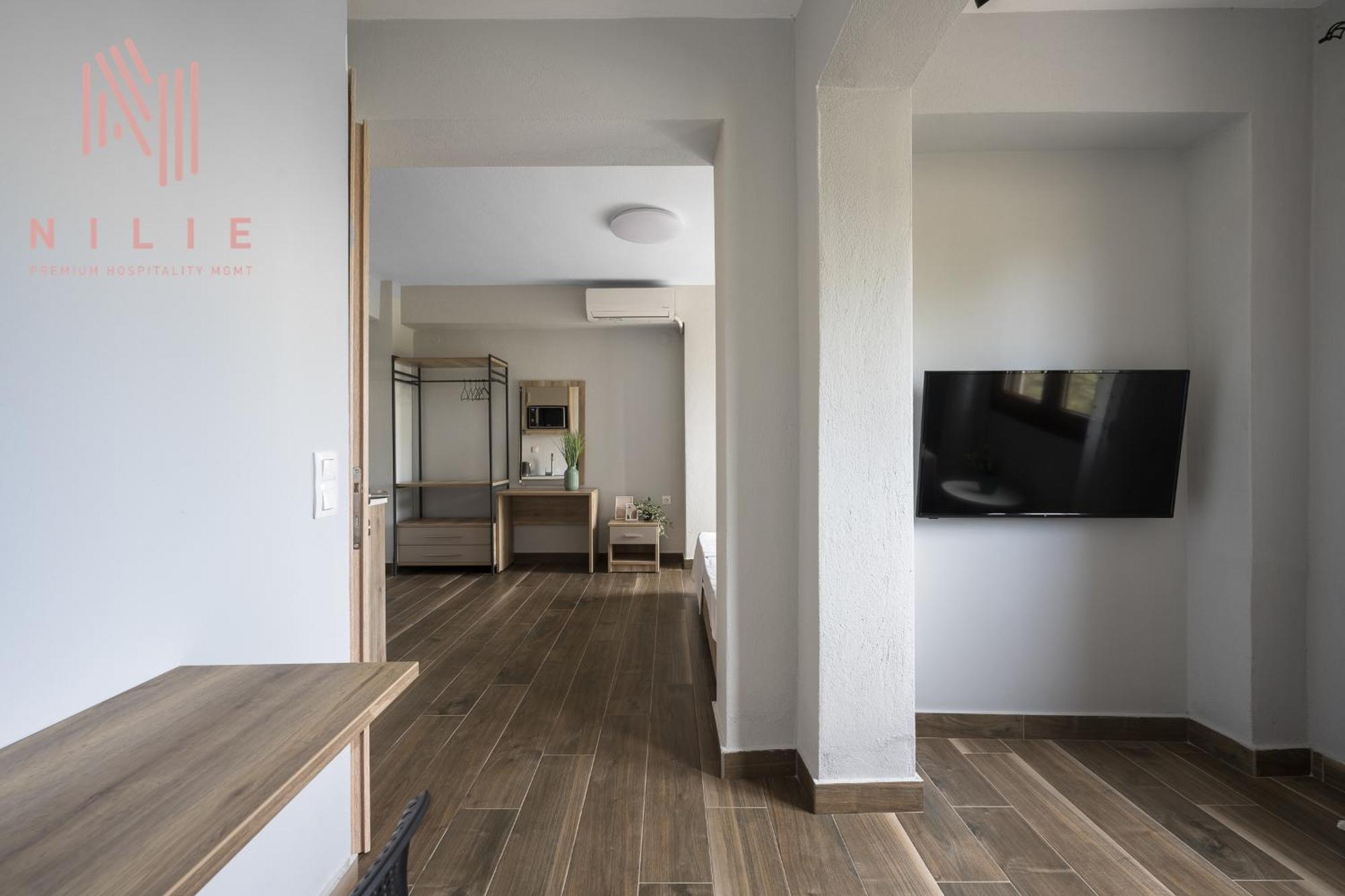 Ultima Summer Residence, Nilie Hospitality Mgmt อาฟิโตส ภายนอก รูปภาพ